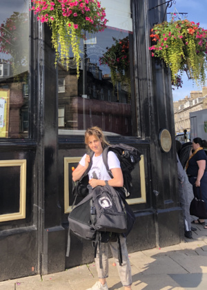 Busy Conasultant detective